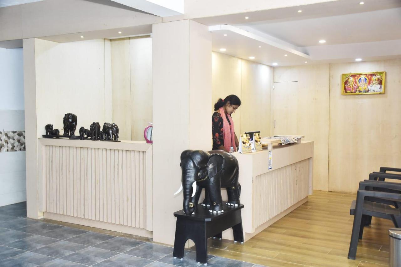 Hotel La Gowri, Coorg Madikeri Bagian luar foto
