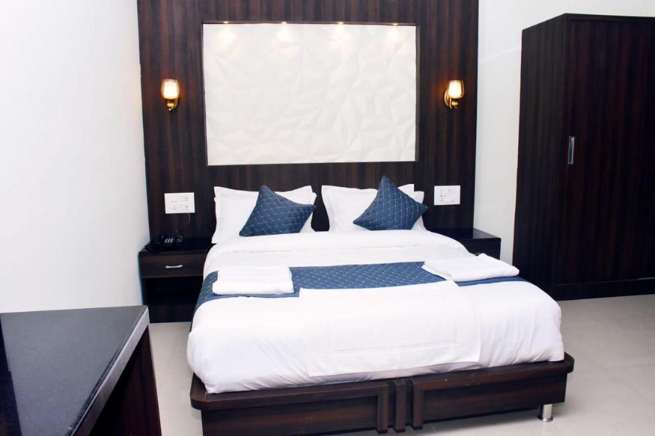 Hotel La Gowri, Coorg Madikeri Bagian luar foto